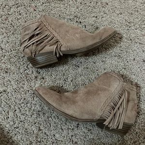 Cute boots